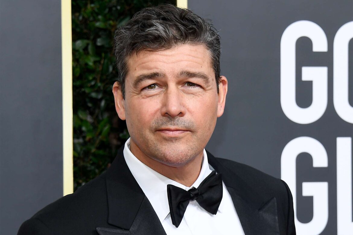 Kyle Chandler Will Be Hal Jordan in Lanterns